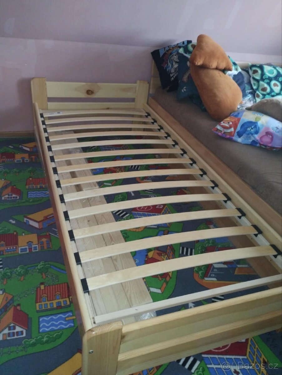 Dětská postel s roštem bez matrace 200x90 cm