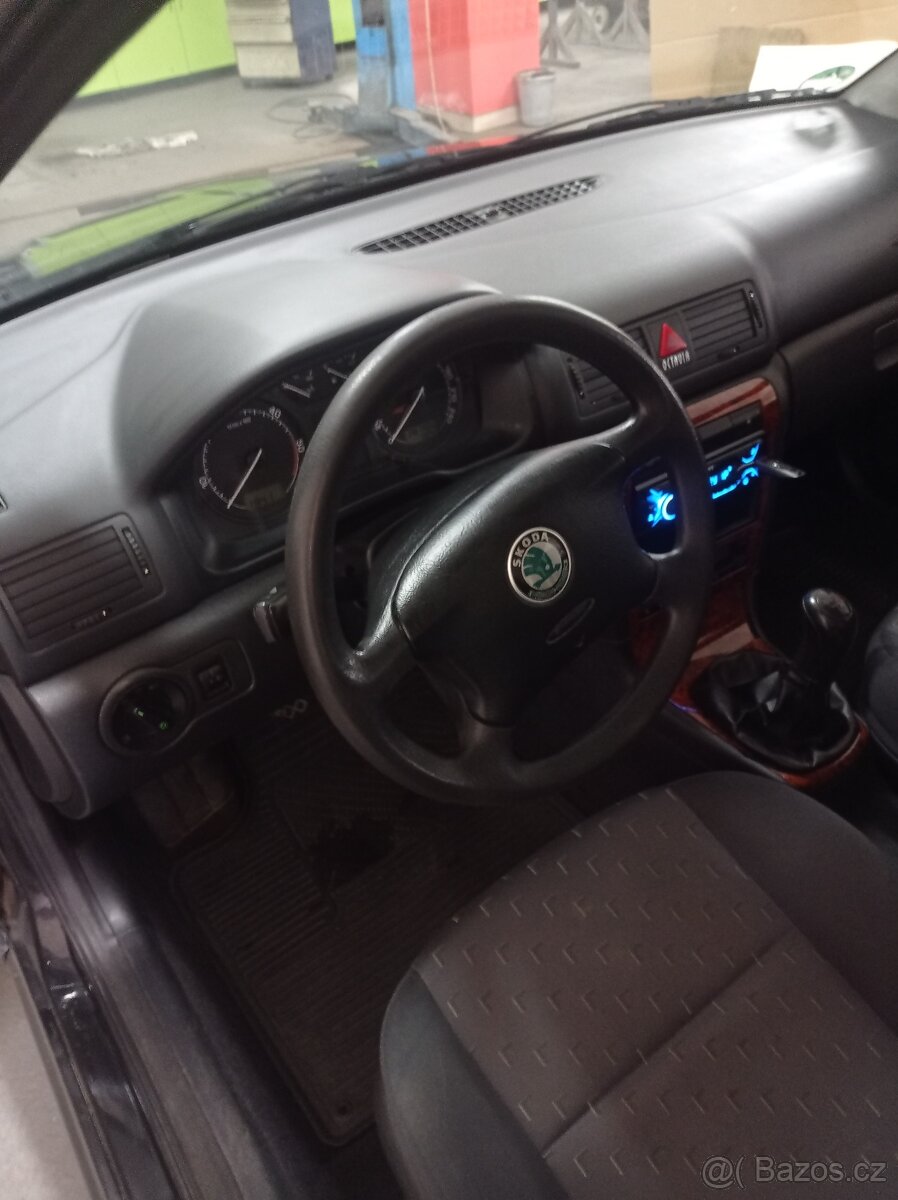 Škoda Octavia 1
