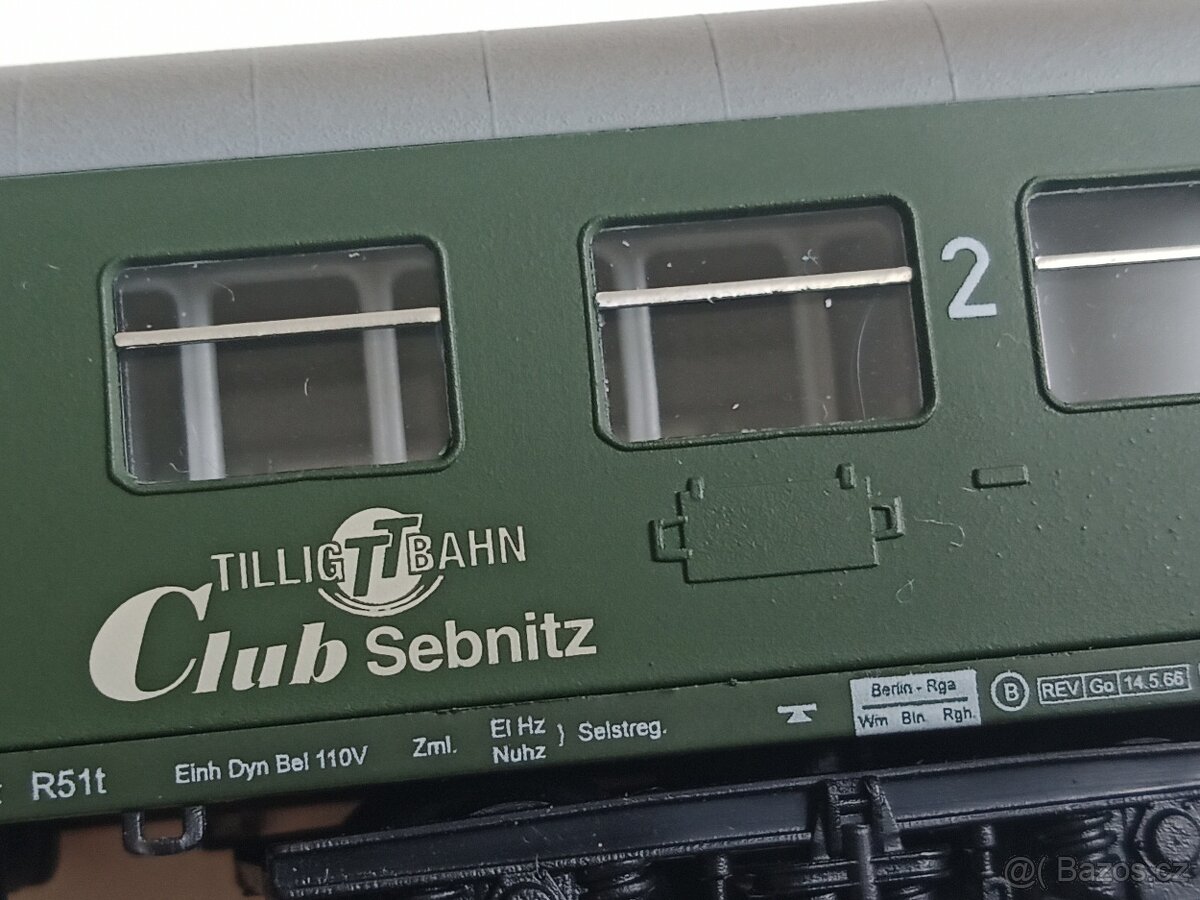 TT, čtyřosý modernizovaný osobní vůz býv. DR, JATT