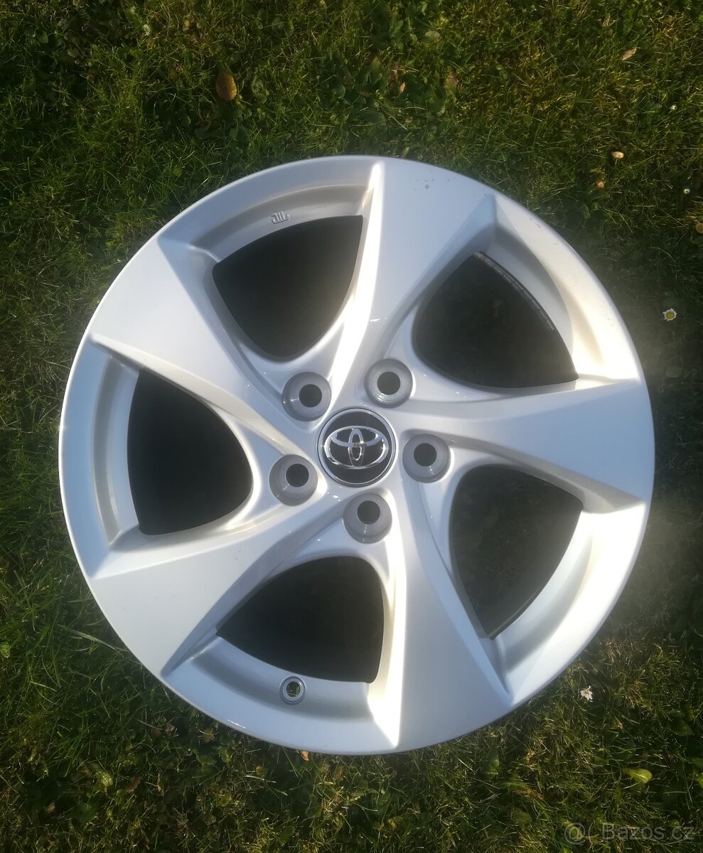 TOJOTA RAV 4 R17 5x114,3 ALU