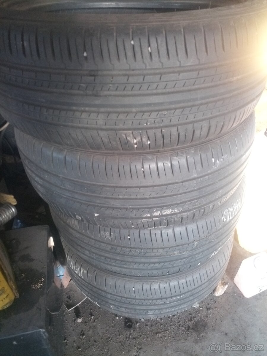 letní pneu 215/50R18 92V Falken ZE310 Ecorun pro suv
