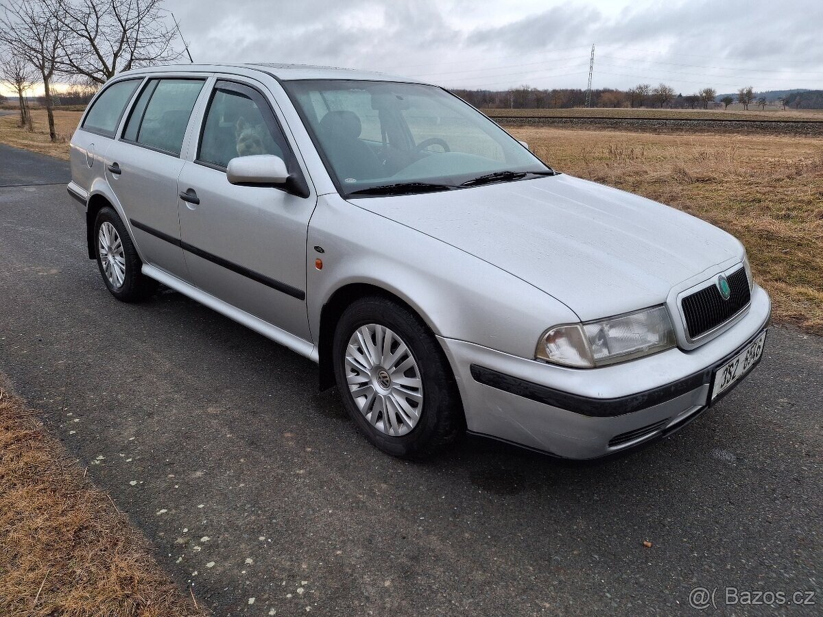 Škoda Octavia Combi 1.8T 110Kw TAŽNÉ ZAŘÍZENÍ