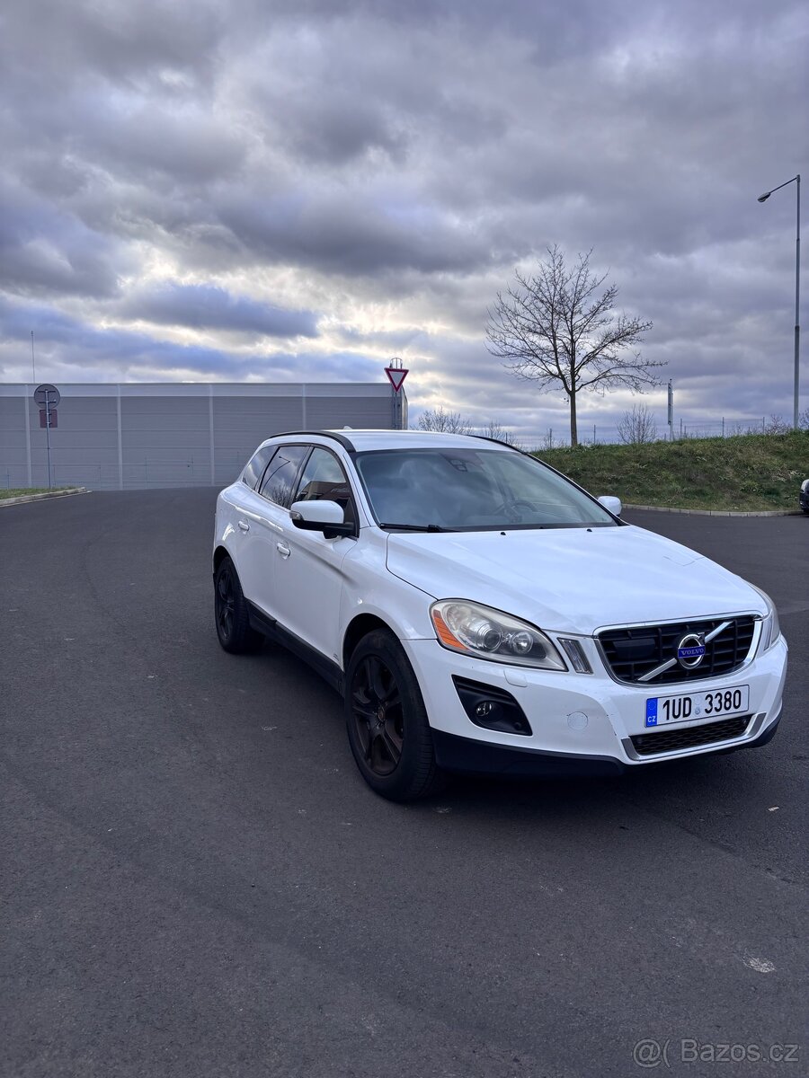 Volvo XC60 T6 AWD 3.0 210Kw LPG