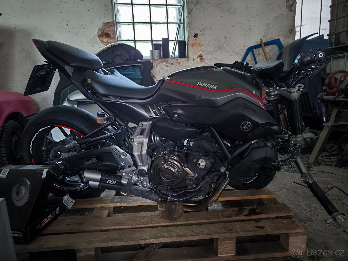 Yamaha MT-07 BOURANÁ