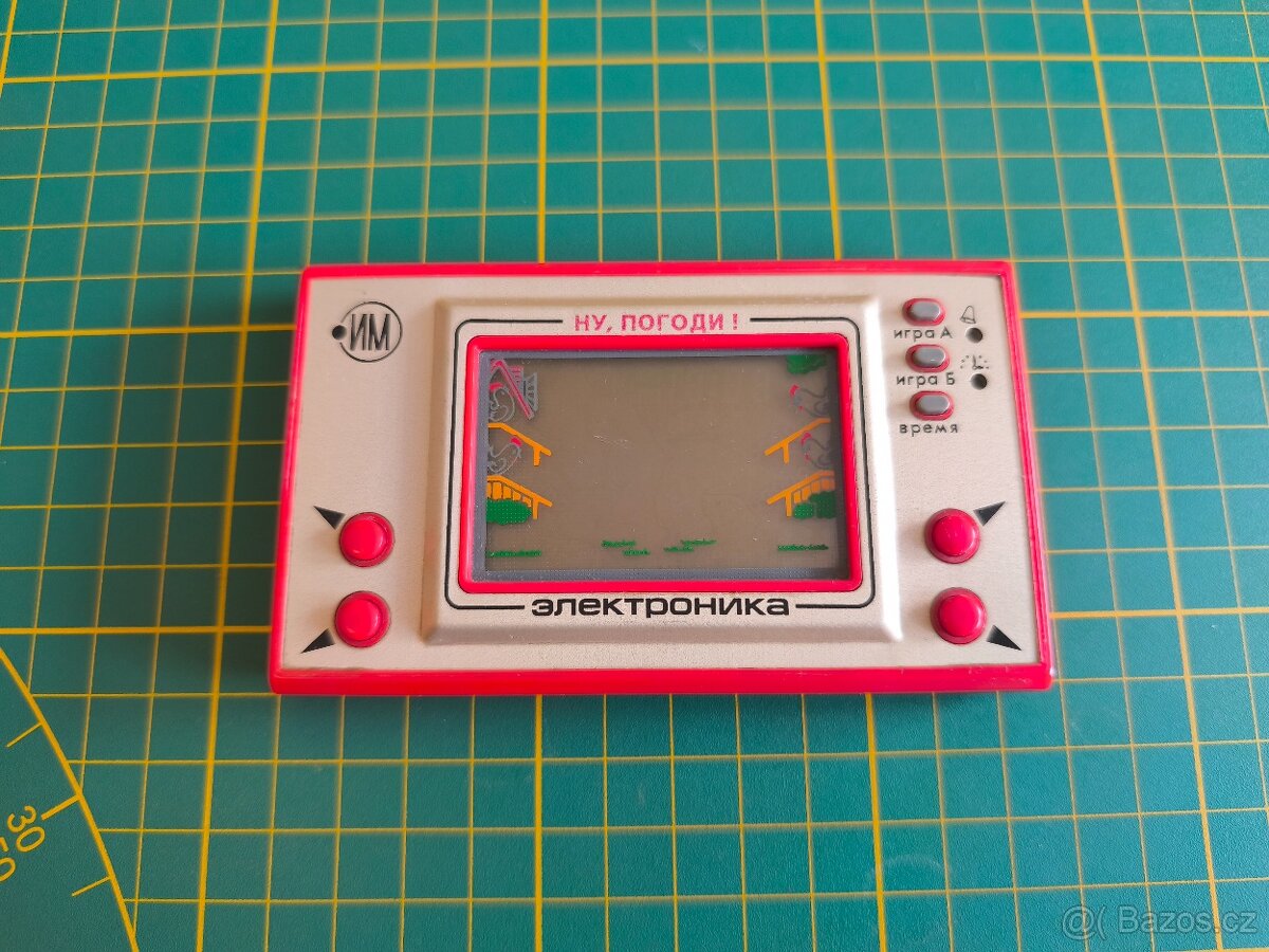 Stará retro ruská digi hra"jen počkej zajíci"