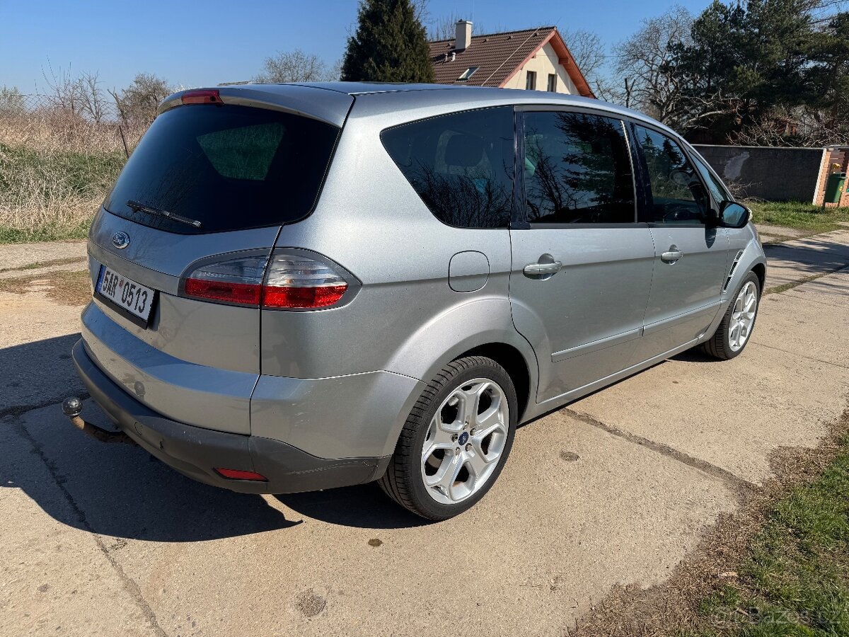 Ford s-max 2.0TDCI 100kw tažné zařízení,