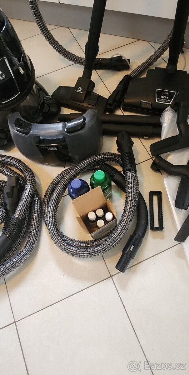 HYLA EST prémiový vodní vysavač VENTUS elektrický kartáč - N