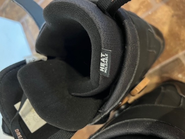 boty na dětský snowboard
