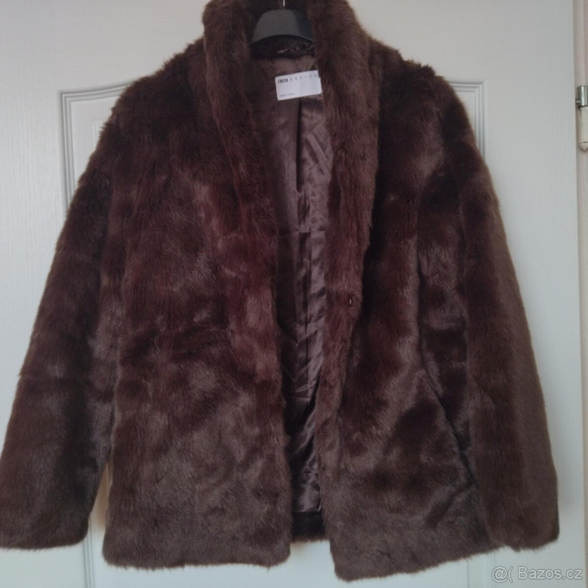 ASOS design nový luxusní kratký kožich vel XS-S