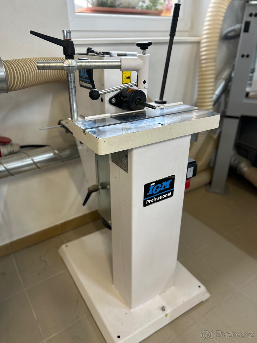 Vrtací dlabačku VD16