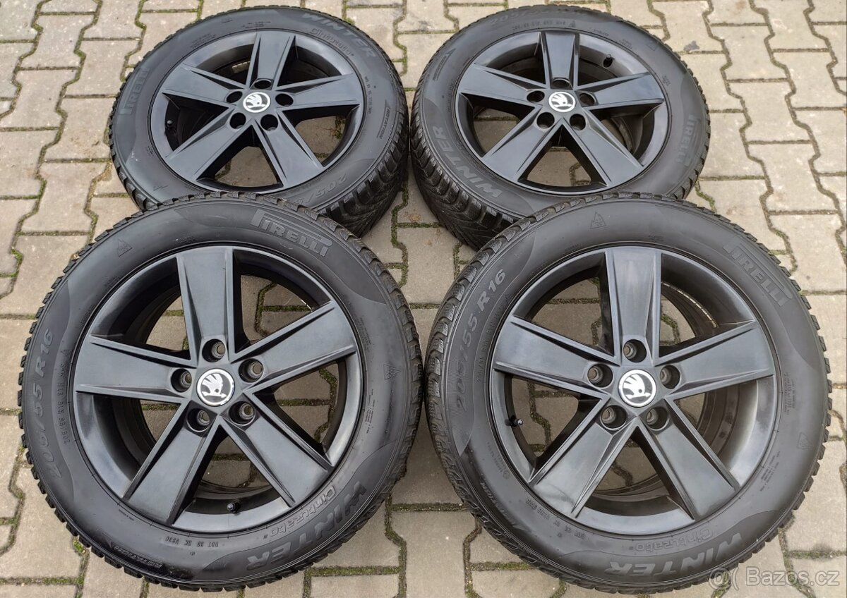 Alu kola originál Škoda Octavia III 5x112 R16 Star