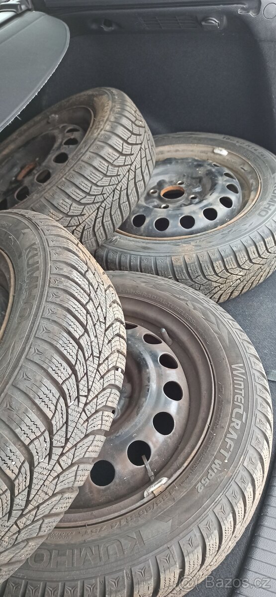zimní pneu Kumho Wintercraft 155/65 R14 75T