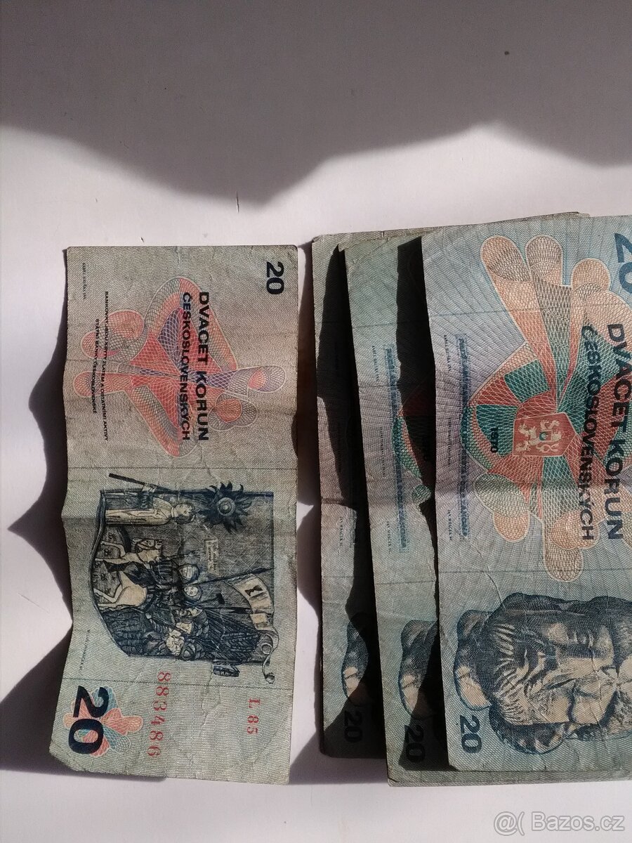 Starší mince a bankovky