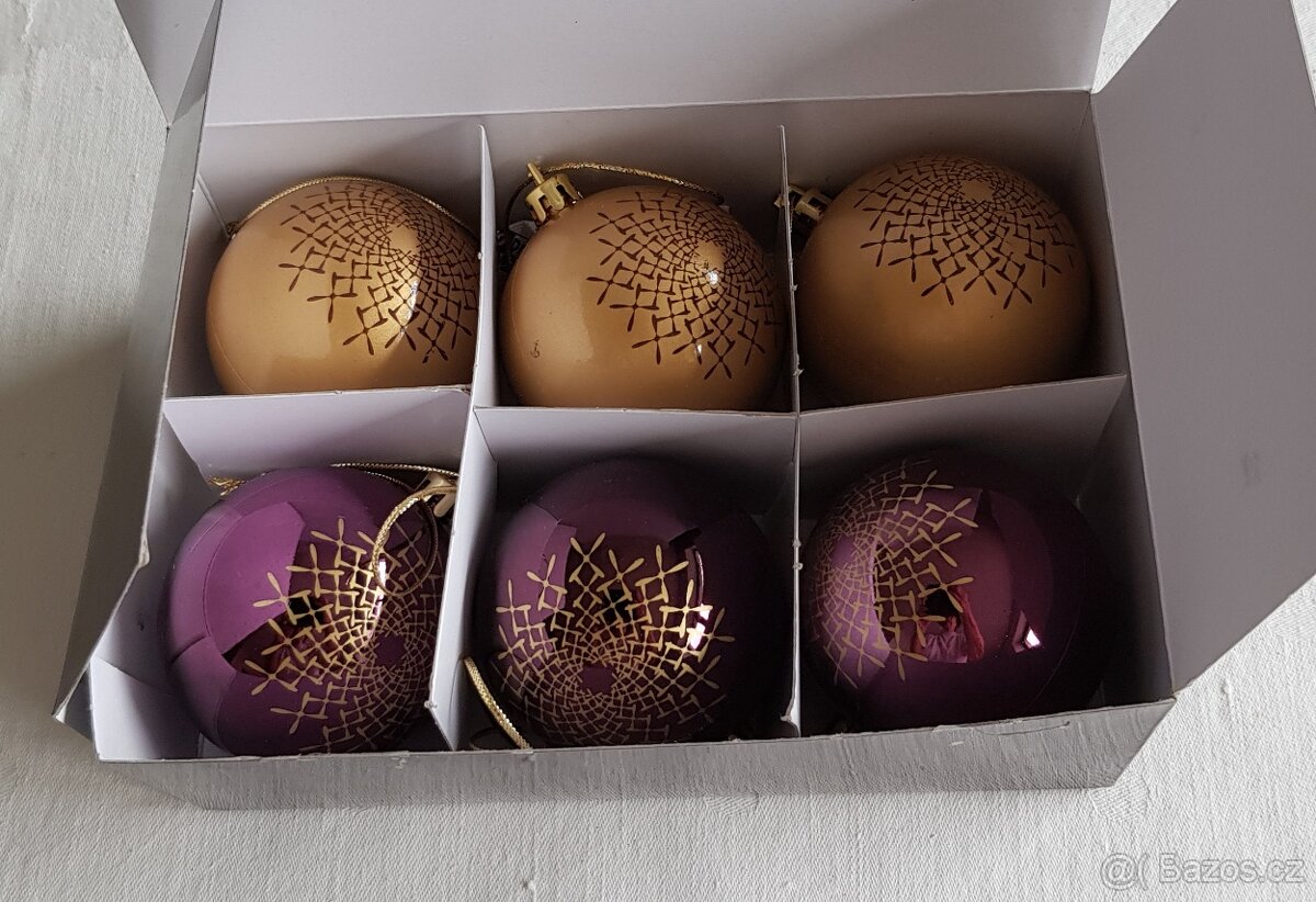 Rezervace -Vánoční ozdoby – fialové a zlaté - sada