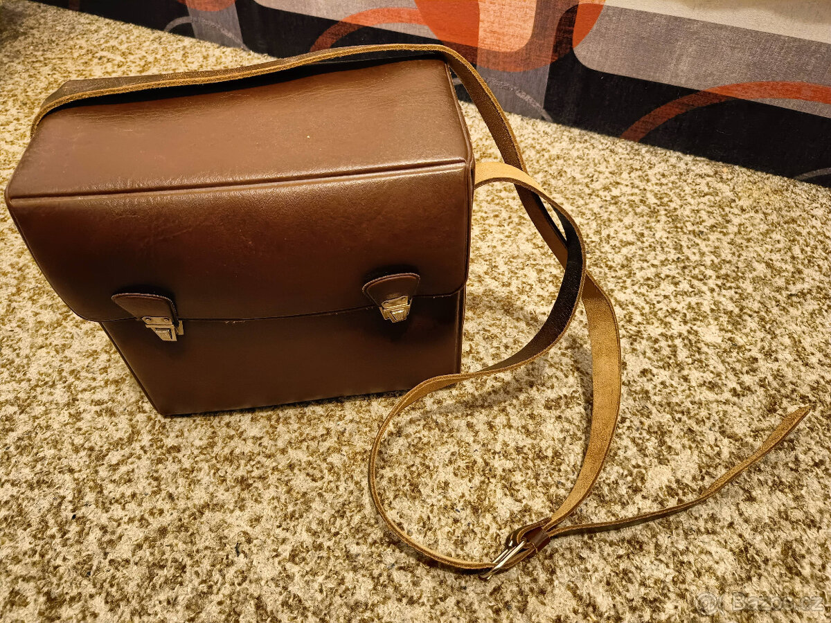 Neco sovětské + záruční list - aktuální jen do 10.prosince