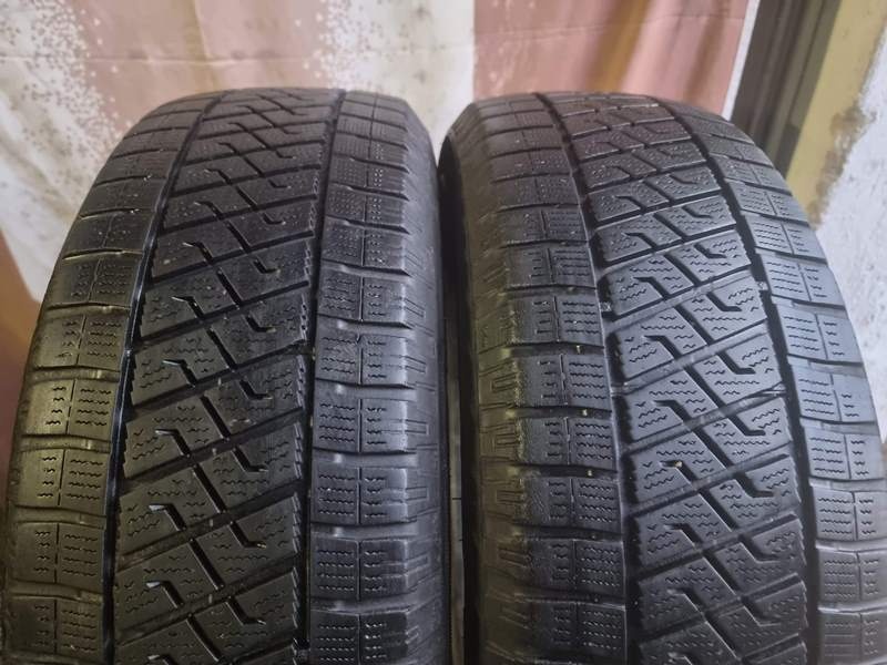 Zimní pneu Lassa Wintus 195 60 16C (č.P3)