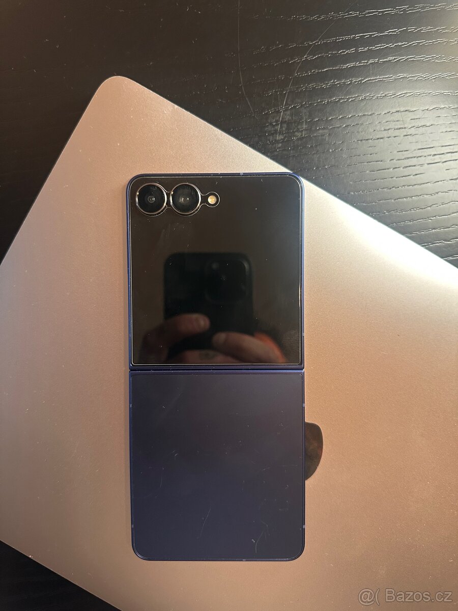 Samsung Galaxy Z Flip 7 – Modrý, 256 GB