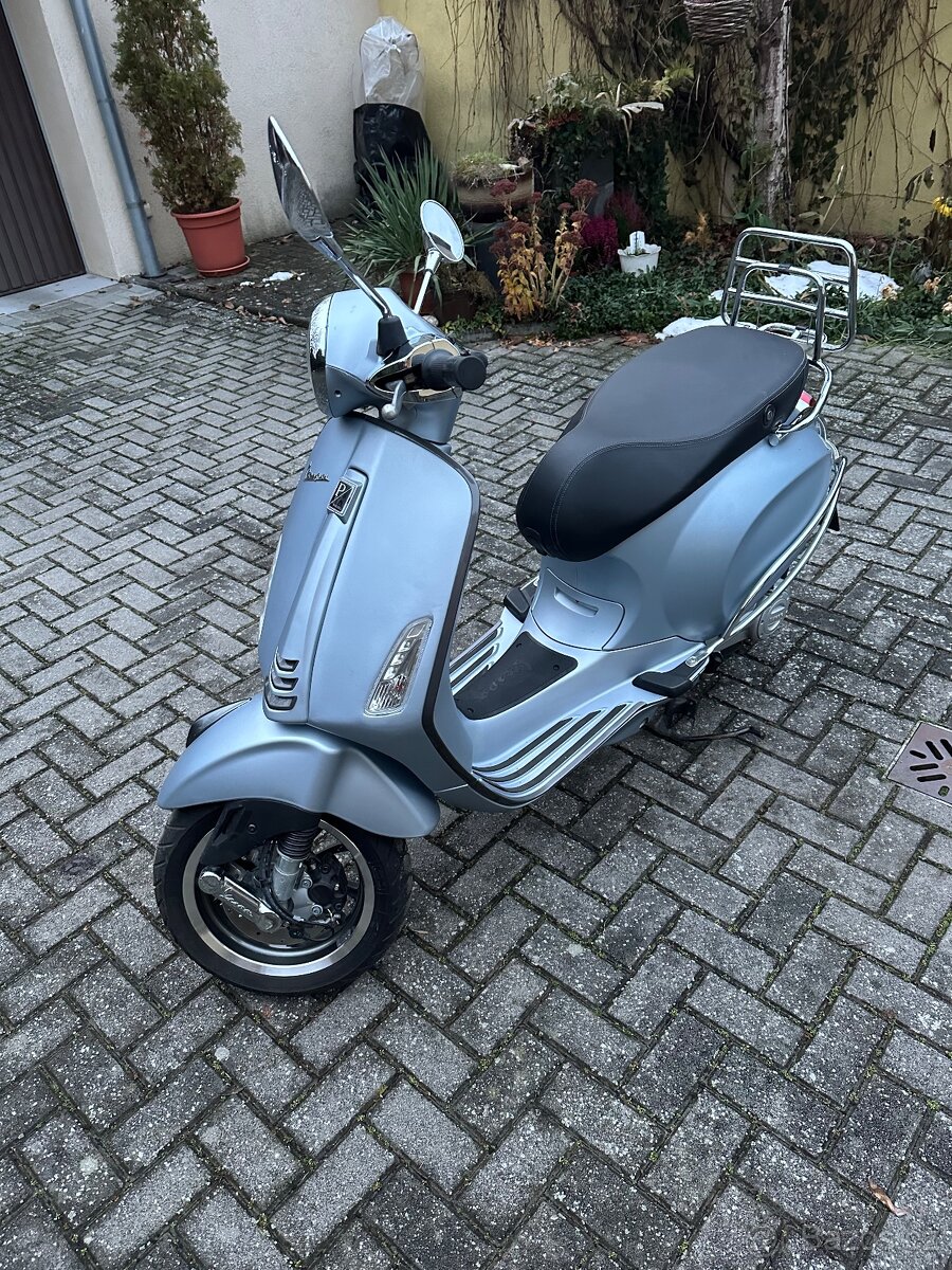 Vespa Primavera 50 2023