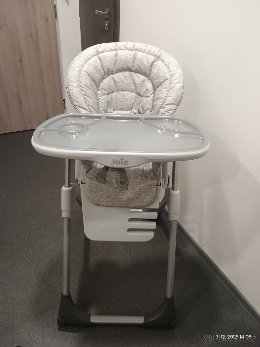Jídelní židlička Joie