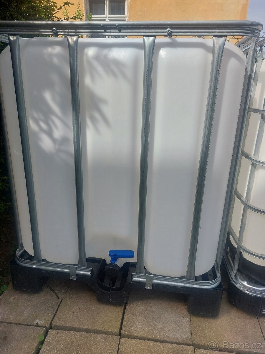 IBC kontejner 1000l na pitnou vodu