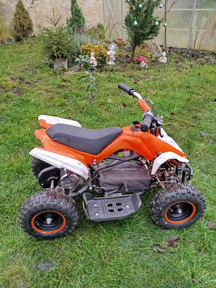 Dětská elektrická čtyřkolka