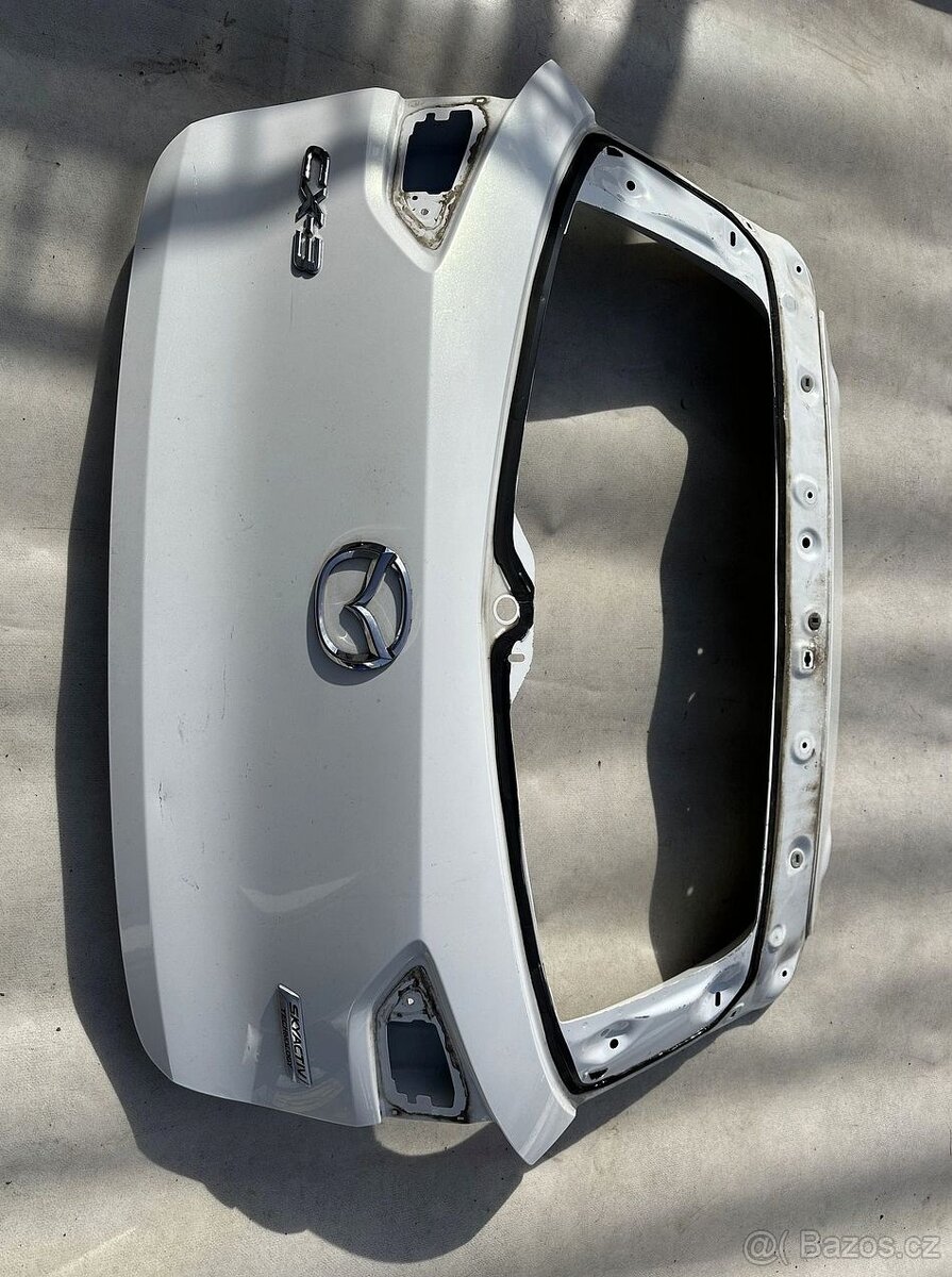 Mazda CX3 zadní dveře, bílá perleť