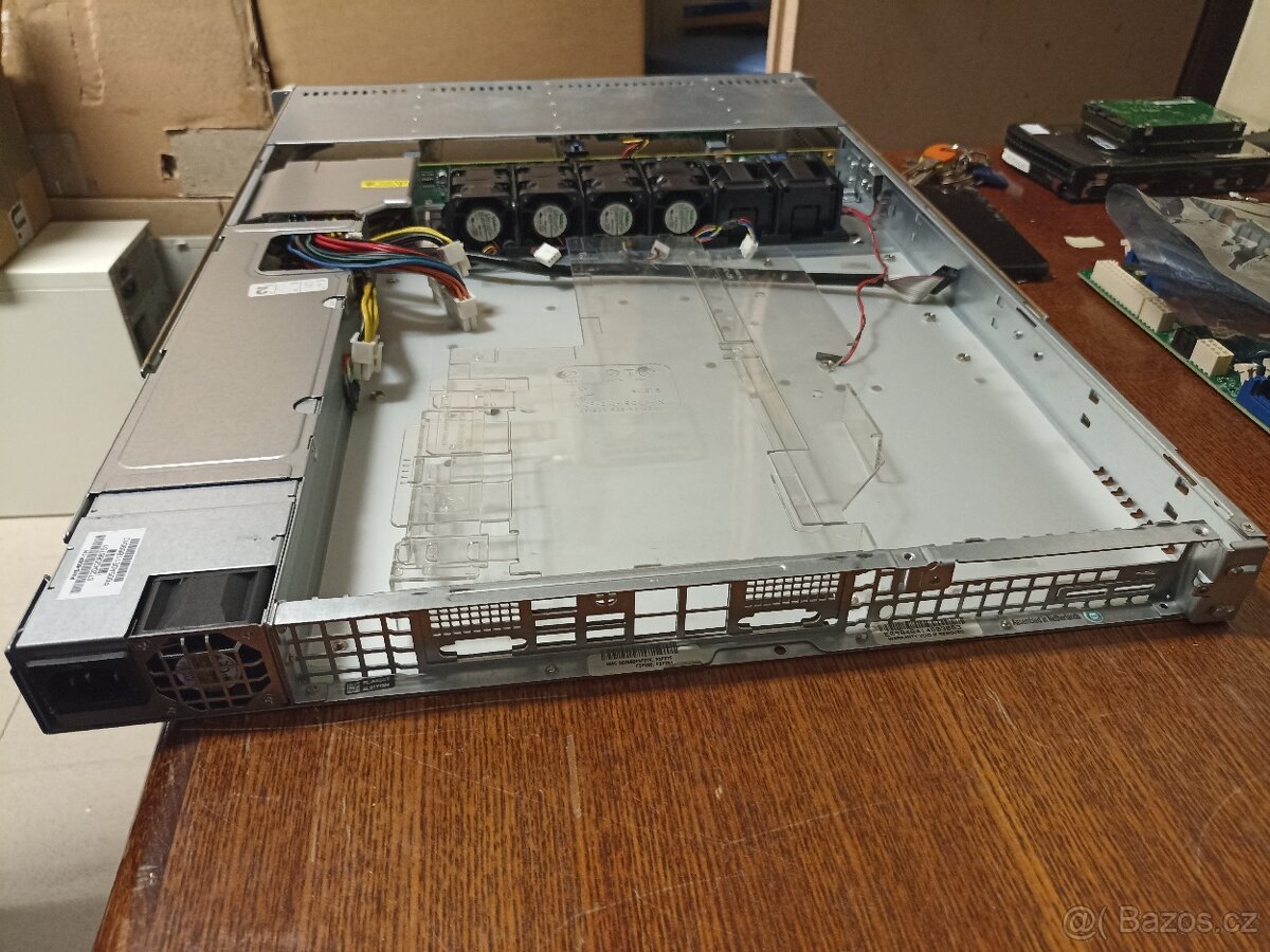 Supermicro 1U CSE-815 1PSU 4x3,5"