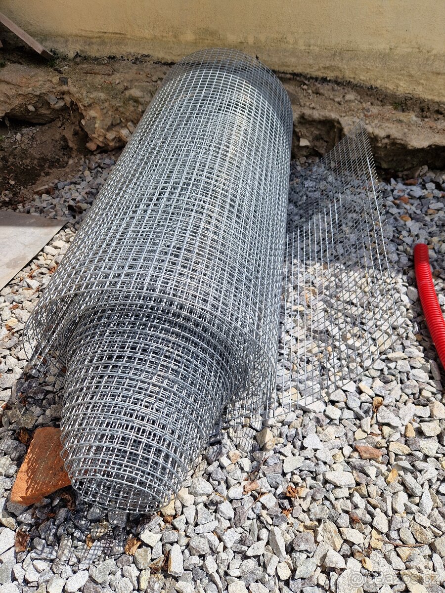 ESAFORT PLETIVO 19x19x2,05mm