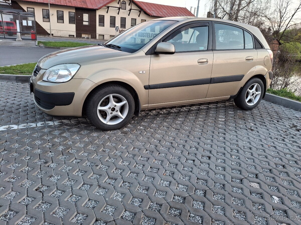 Kia rio 1.5 crdi