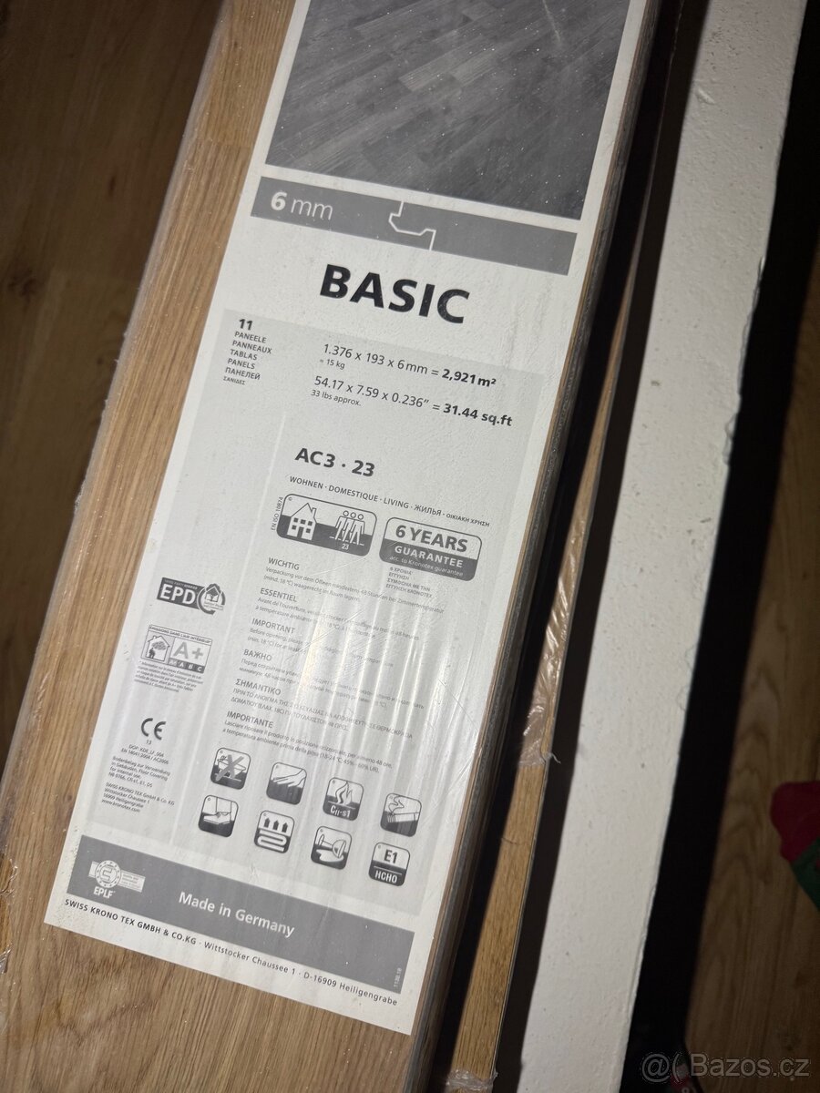 Laminátová podlaha BASIC
