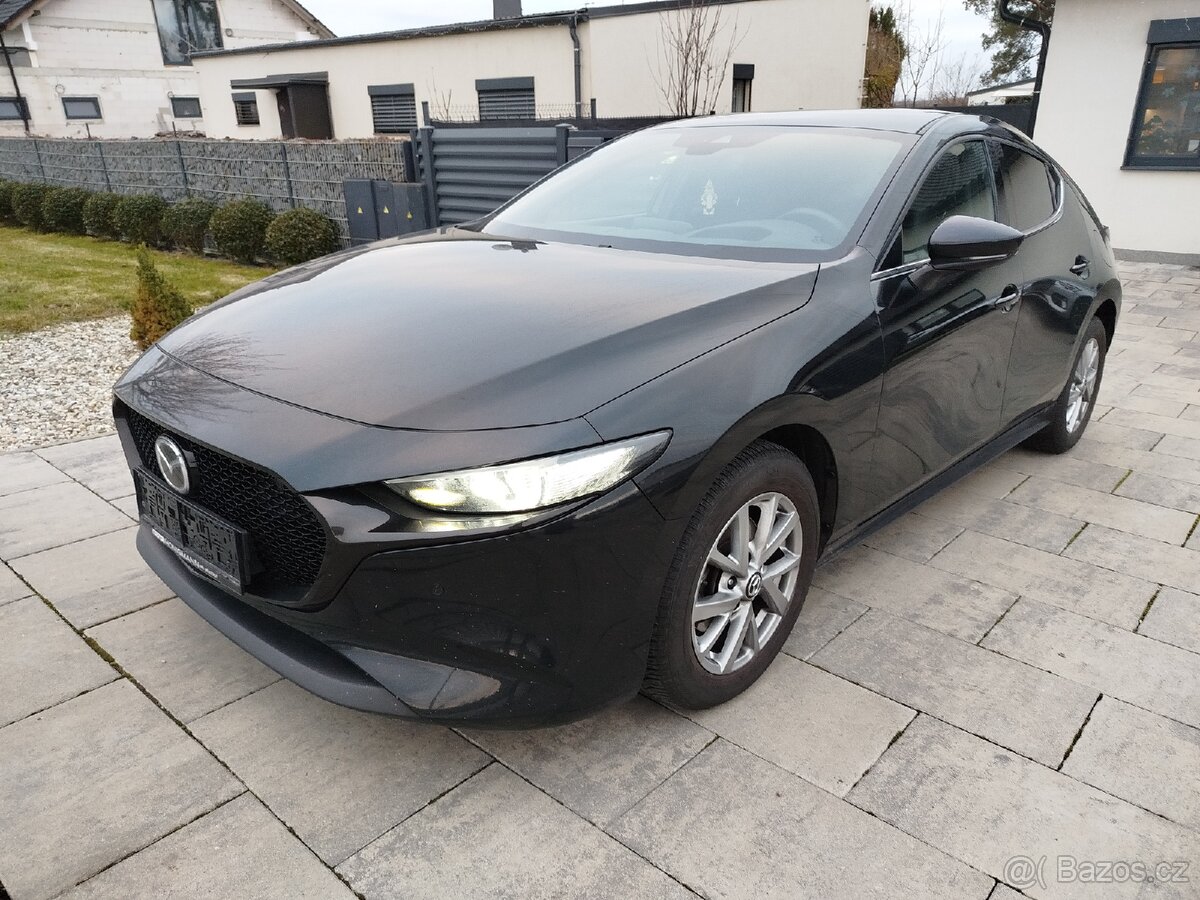 Mazda 3 Comfort plus 2,0-Top stav, servis Mazda-Prodáno.
