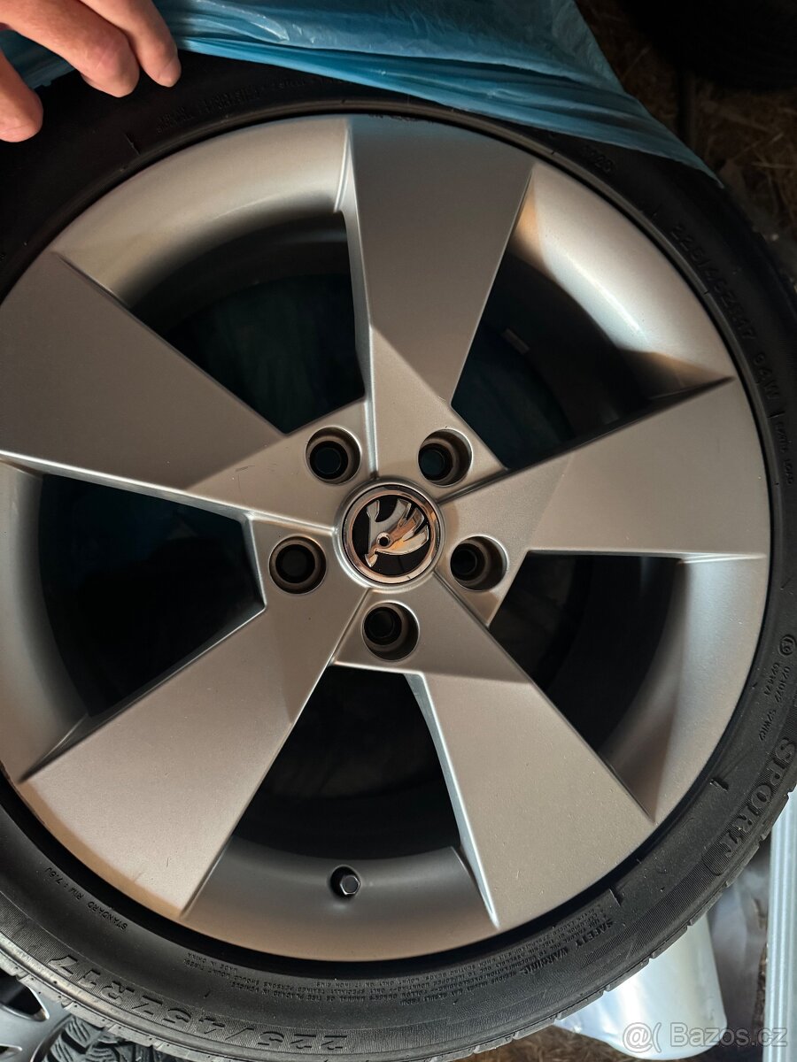 Prodám ALU Kola 17 5x112