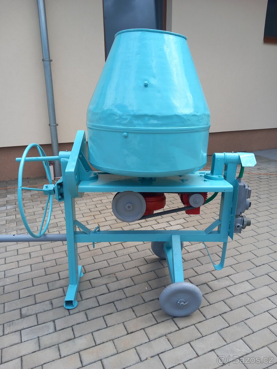 Prodám stavební míchačku SMA-125