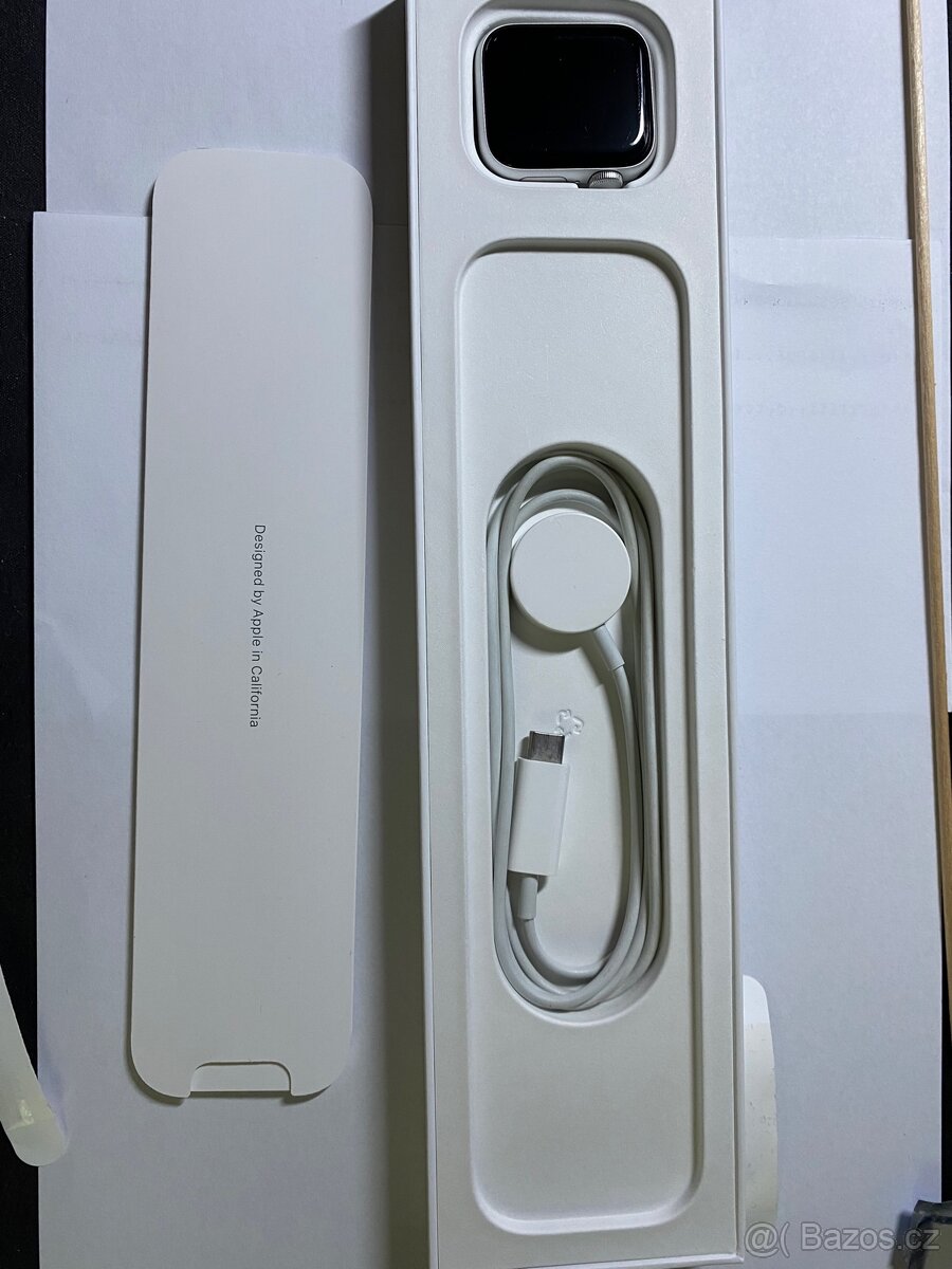 Apple Watch SE 2. Generace 40mm