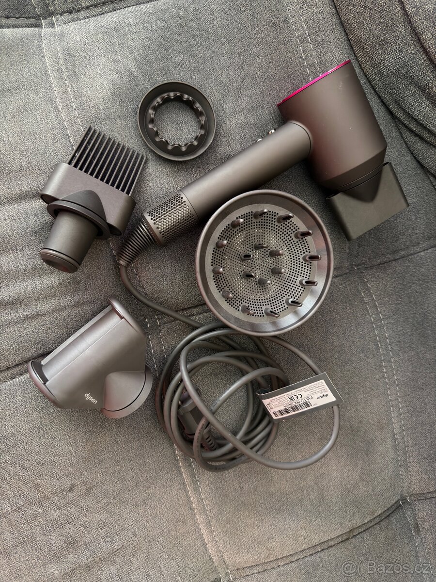 Dyson Supersonic, fialový