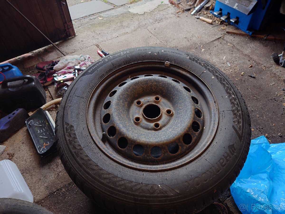 2 kola pro škoda Octavia II 195/65 r15