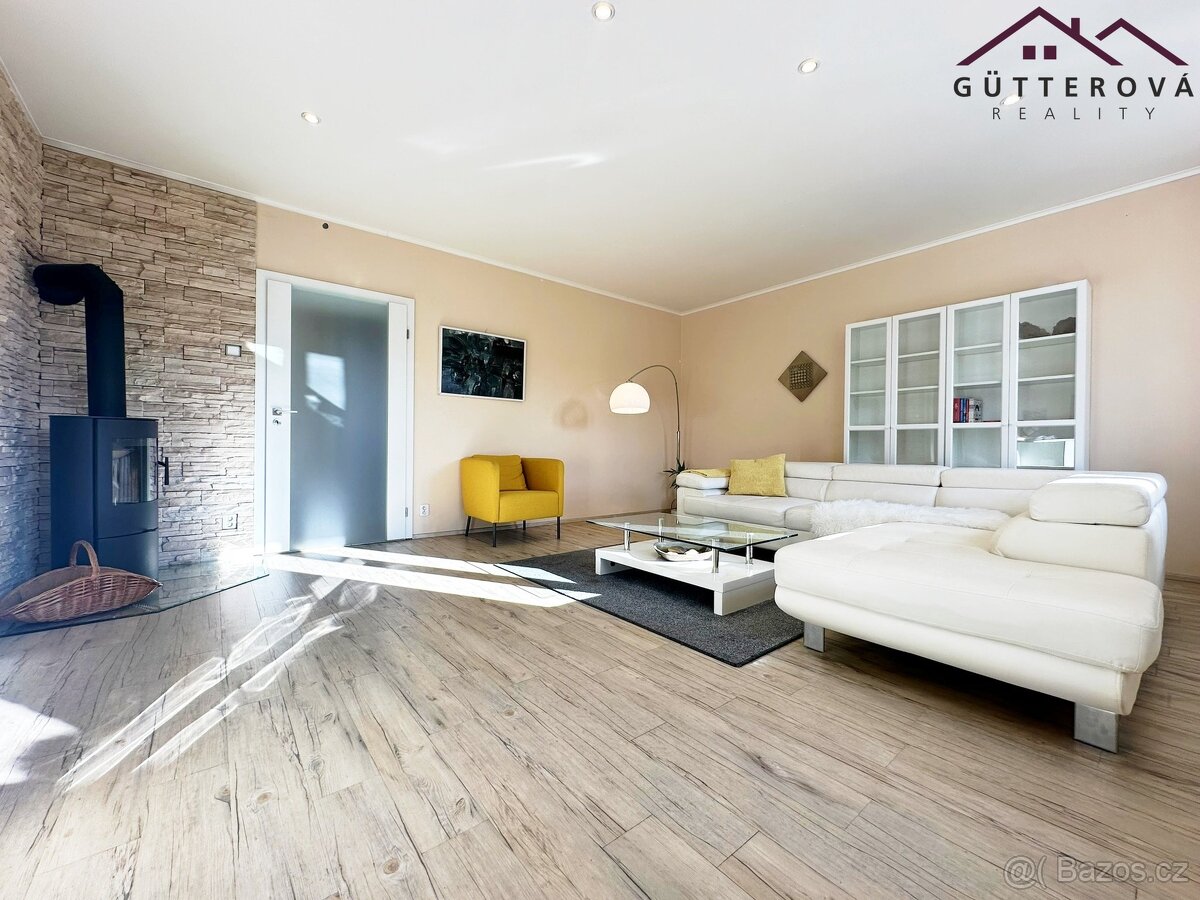 Pronájem byty 2+1, 83 m² - Plzeň - Doubravka, ev.č. yIGB014