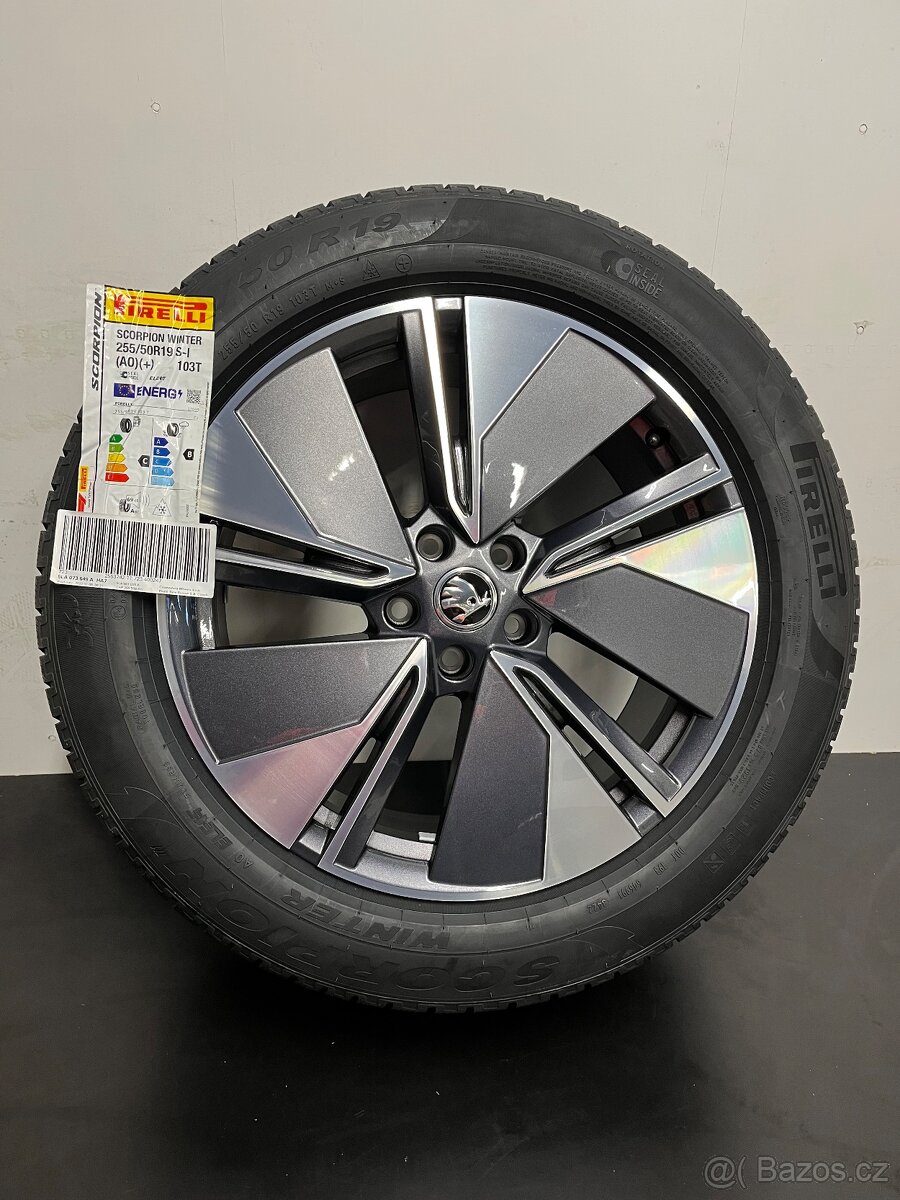 Nová zimní sada Enyaq/Elroq R19 Regulus