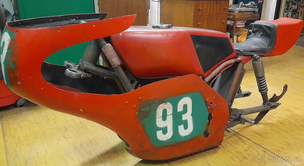 Silniční závodní motocykl MS foto info díly motor kola vidli