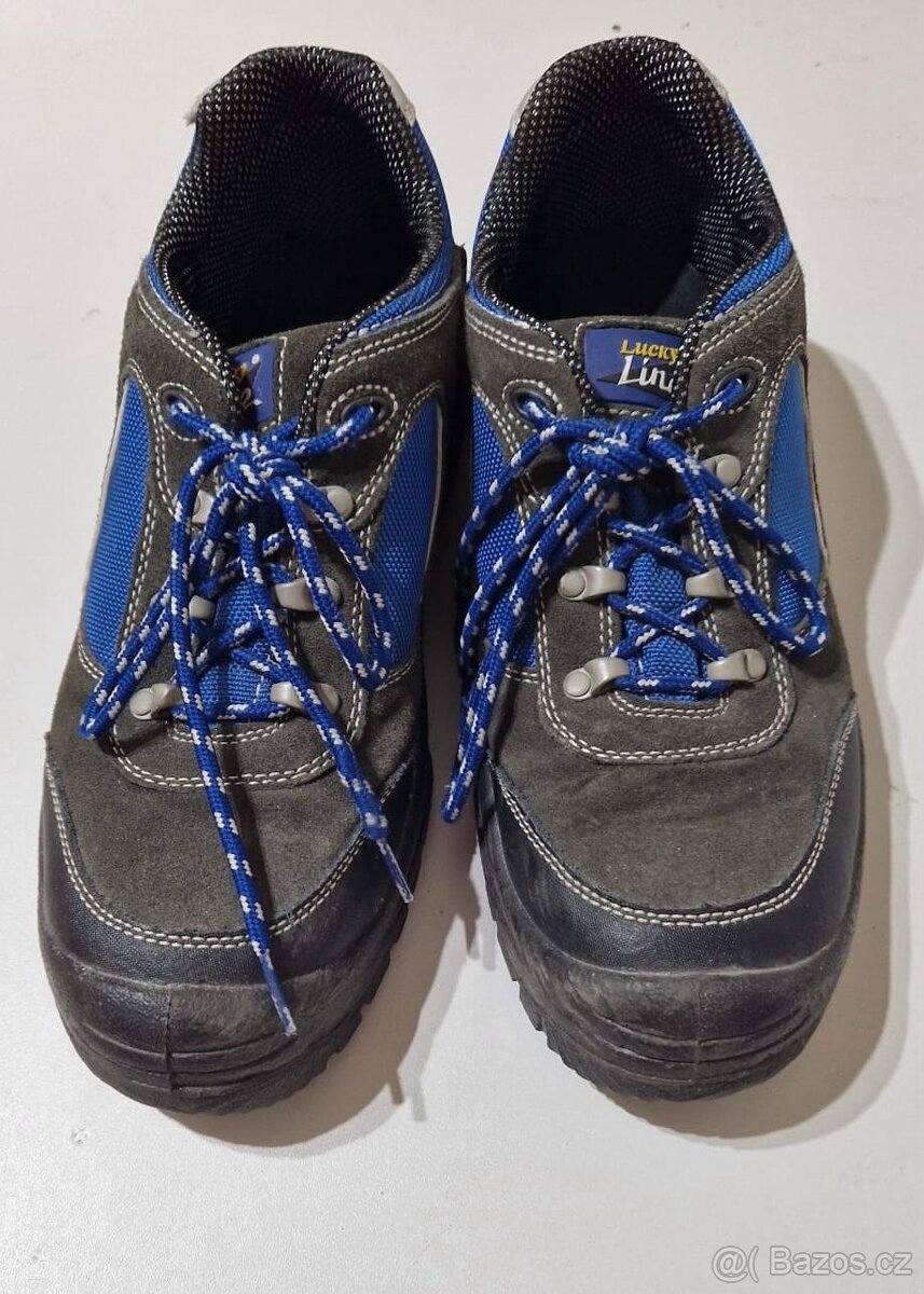 Pracovní boty s ocelovou špičkou vel. 42