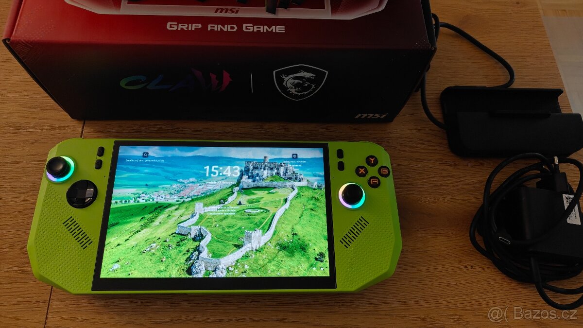 MSI Claw A8 (BZ2EM-006CZ) neonově zelený Z2 Extreme