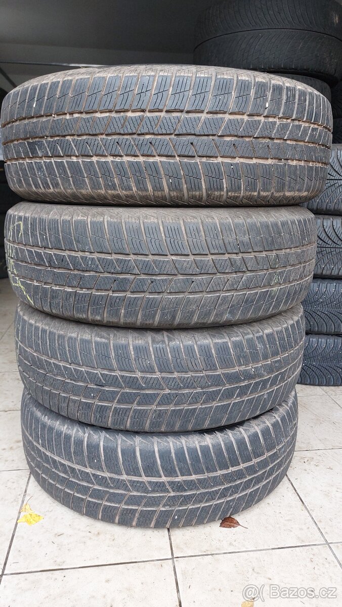 Pneu zimní, 4 ks, rozměr 215/70/16, 100H, zn. BARUM