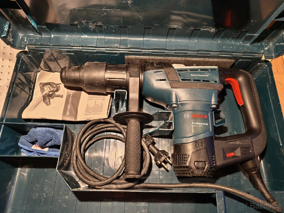 Kladivo Bosch GBH 5-40D