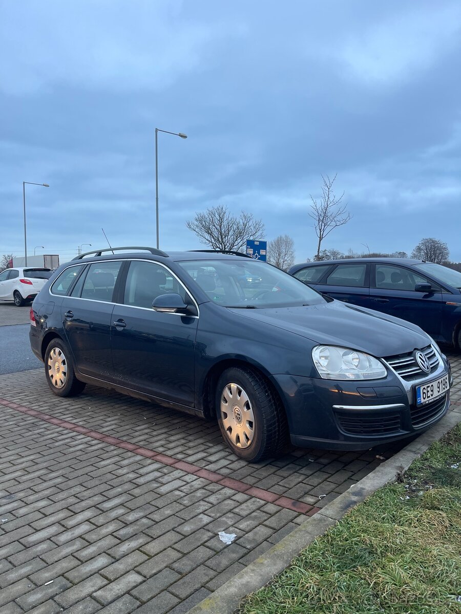 VW GOLF V COMBI