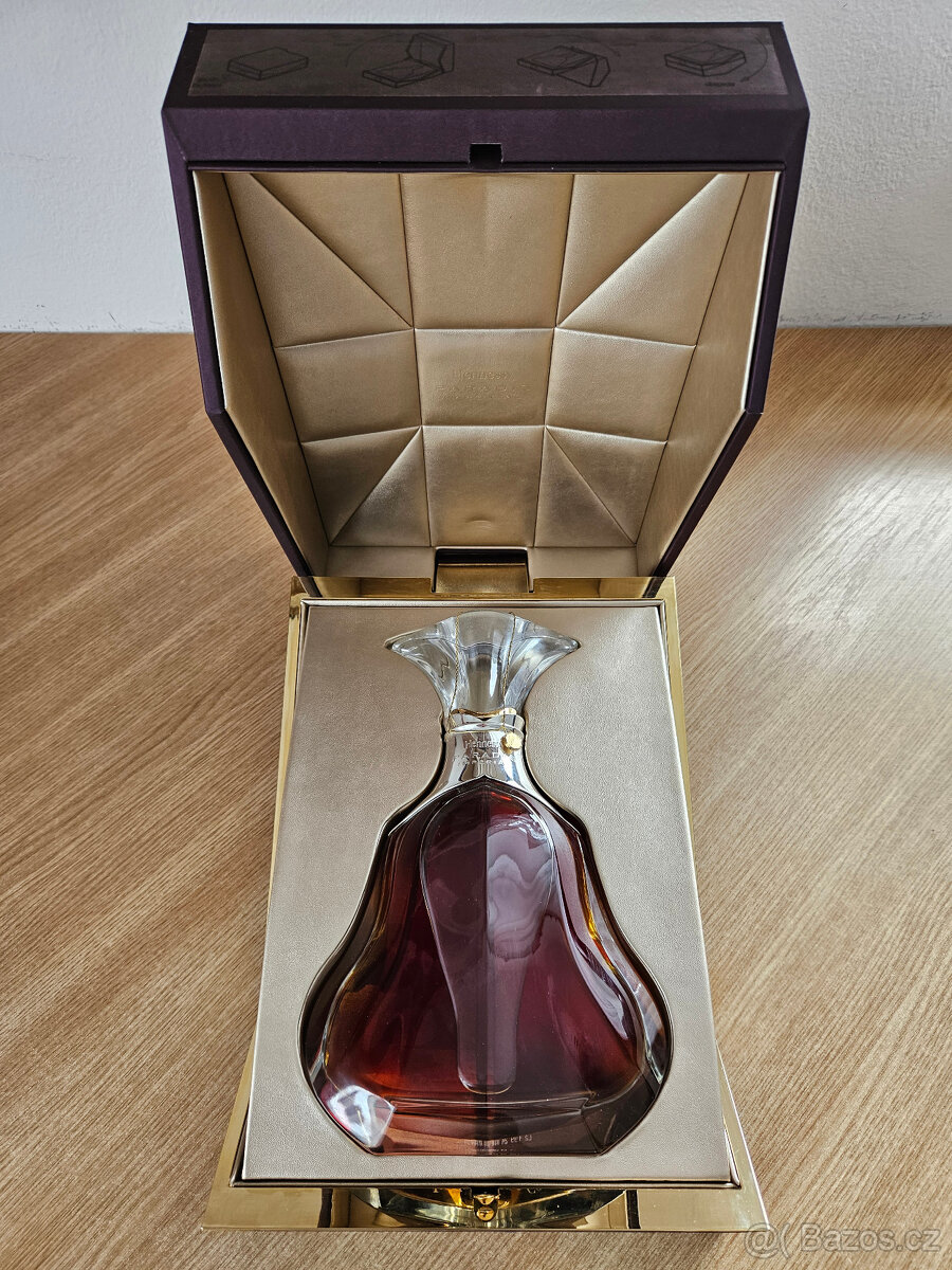 Hennessy Paradis Imperial 0,7l 40%