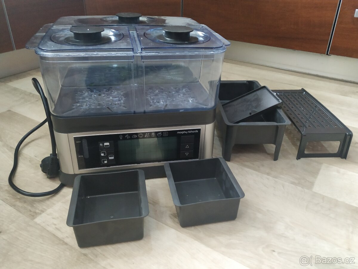 Elektrický parní hrnec Morphy Richards