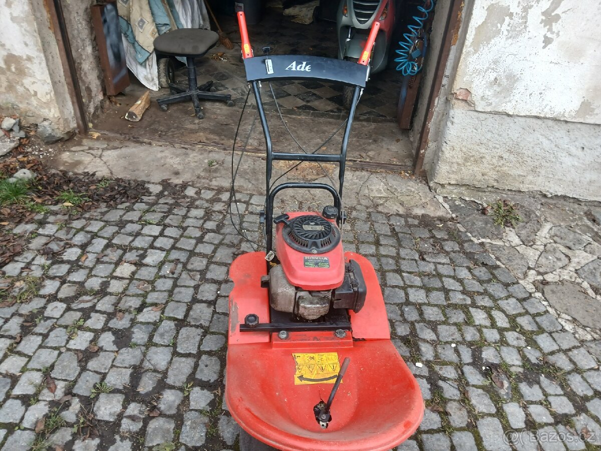 Vari budnova sekačka