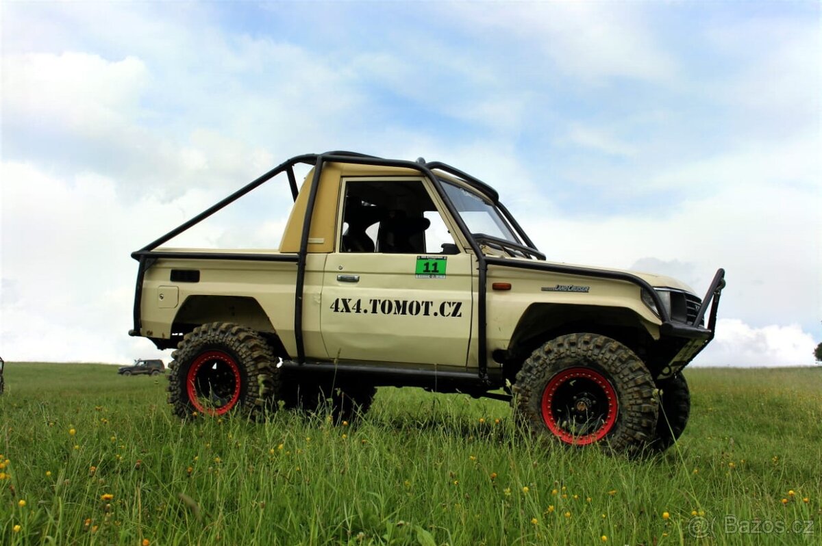 Toyota kzj 73 offroad
