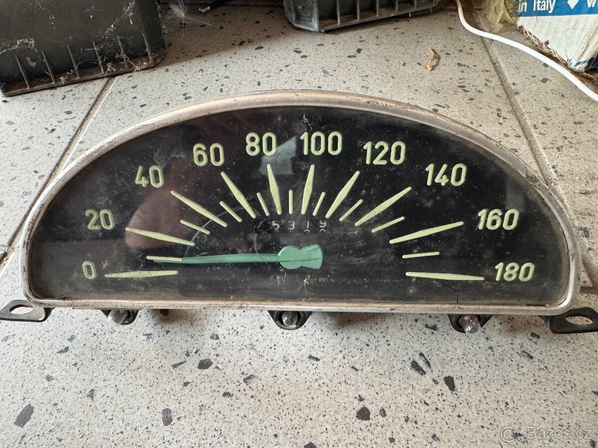 Tatra 603-1 tacho - s osvetlenim kontrolek-- r.59-63