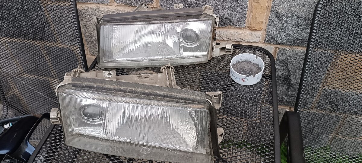 Přední světla Škoda Octavia 1